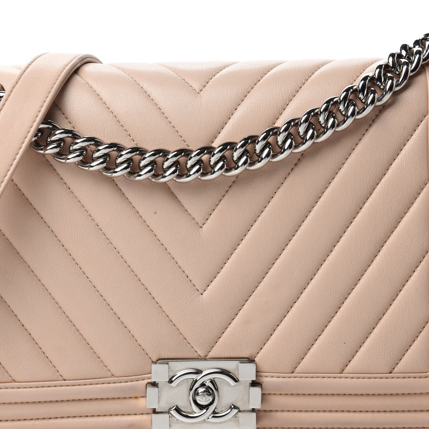 Calfskin Chevron Quilted New Medium Boy Flap Light Pink