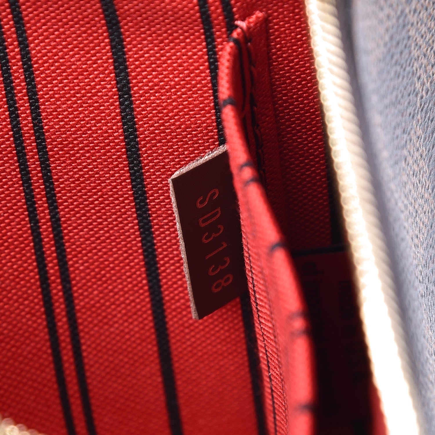 Louis Vuitton Damier Ebene Neverfull MM GM Pochette 8 of 8