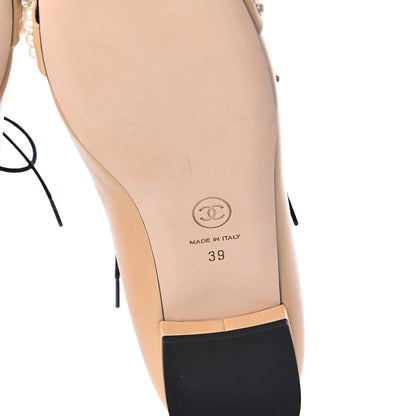 Chanel Goatskin Grosgrain Pearl Cap Toe Lace Up Oxfords 39 Beige Black 6 of 9