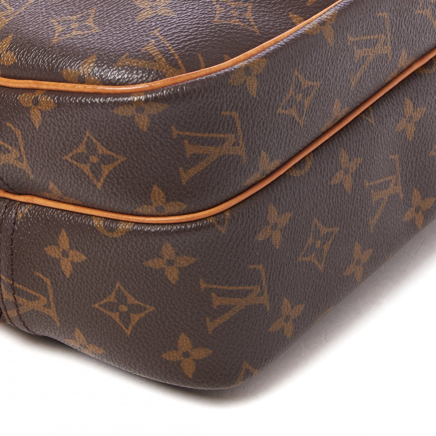 Monogram Reporter PM