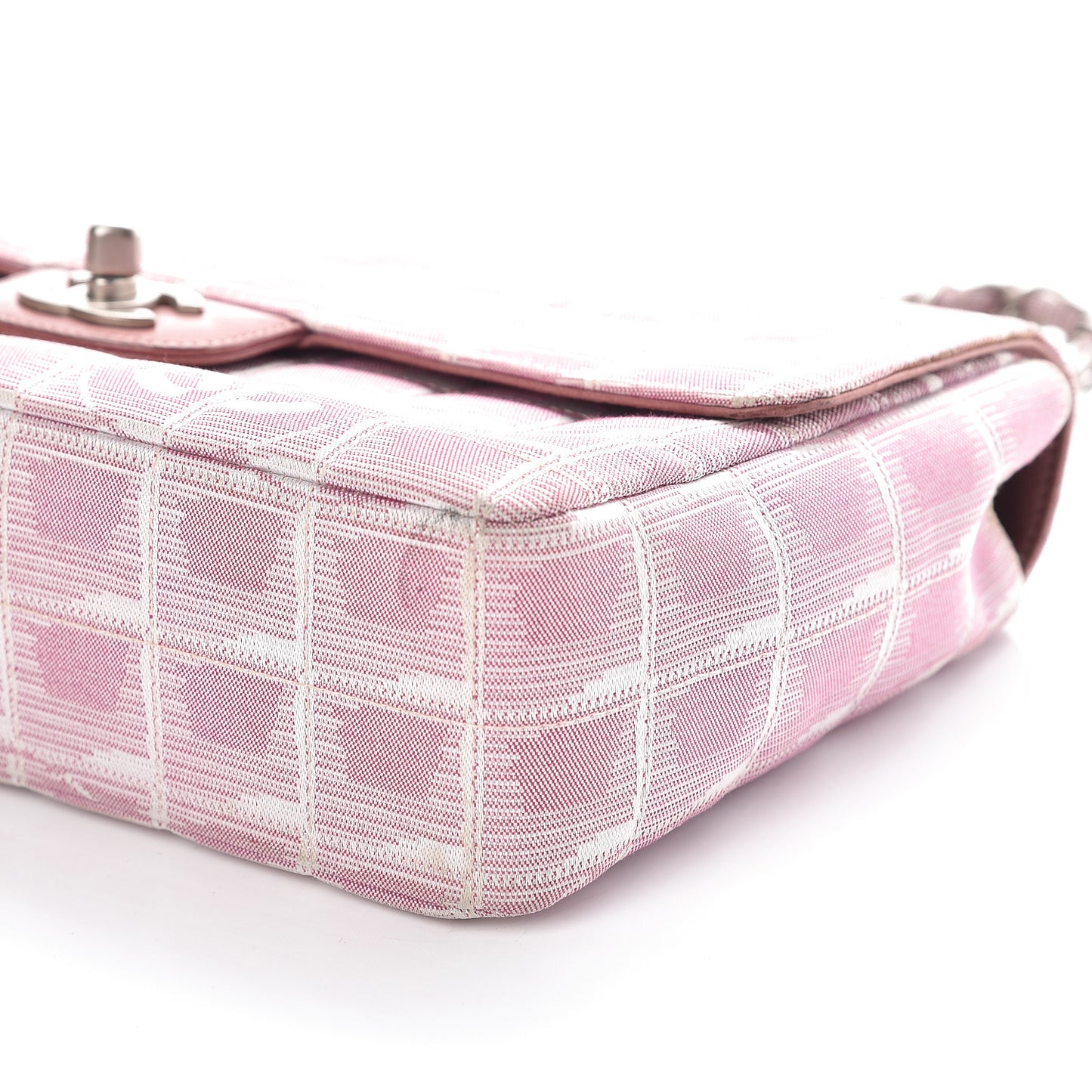 Nylon Medium Travel Flap Pink