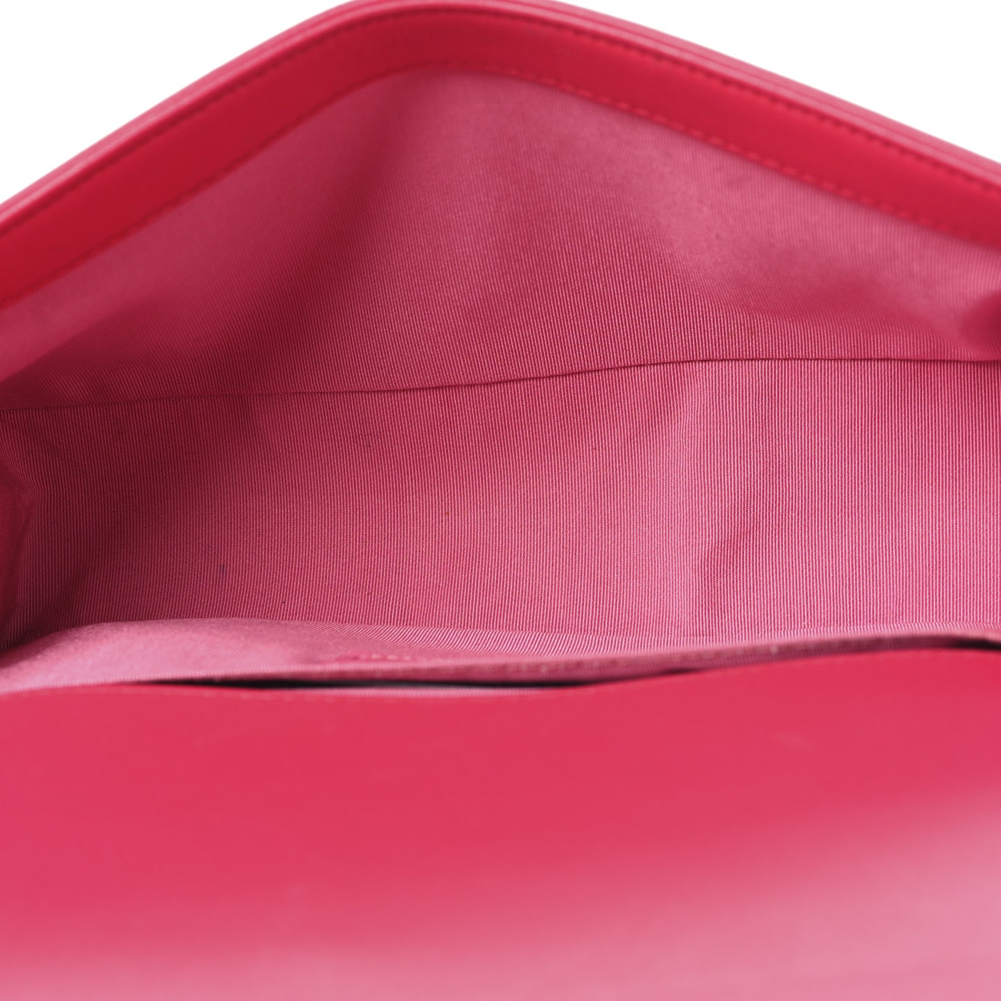 Lambskin Quilted Medium Boy Flap Fuchsia