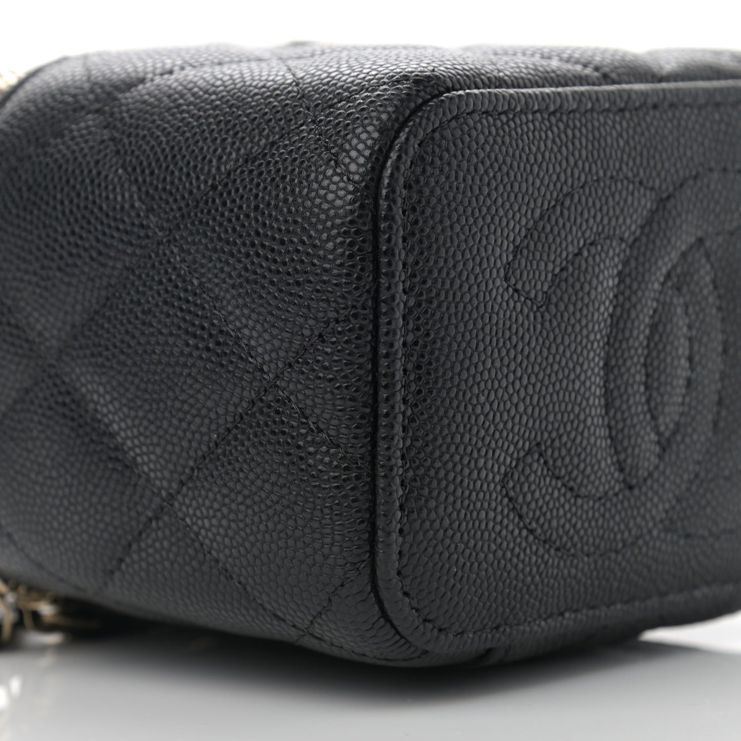 Caviar Quilted Mini Vanity Case With Chain Black