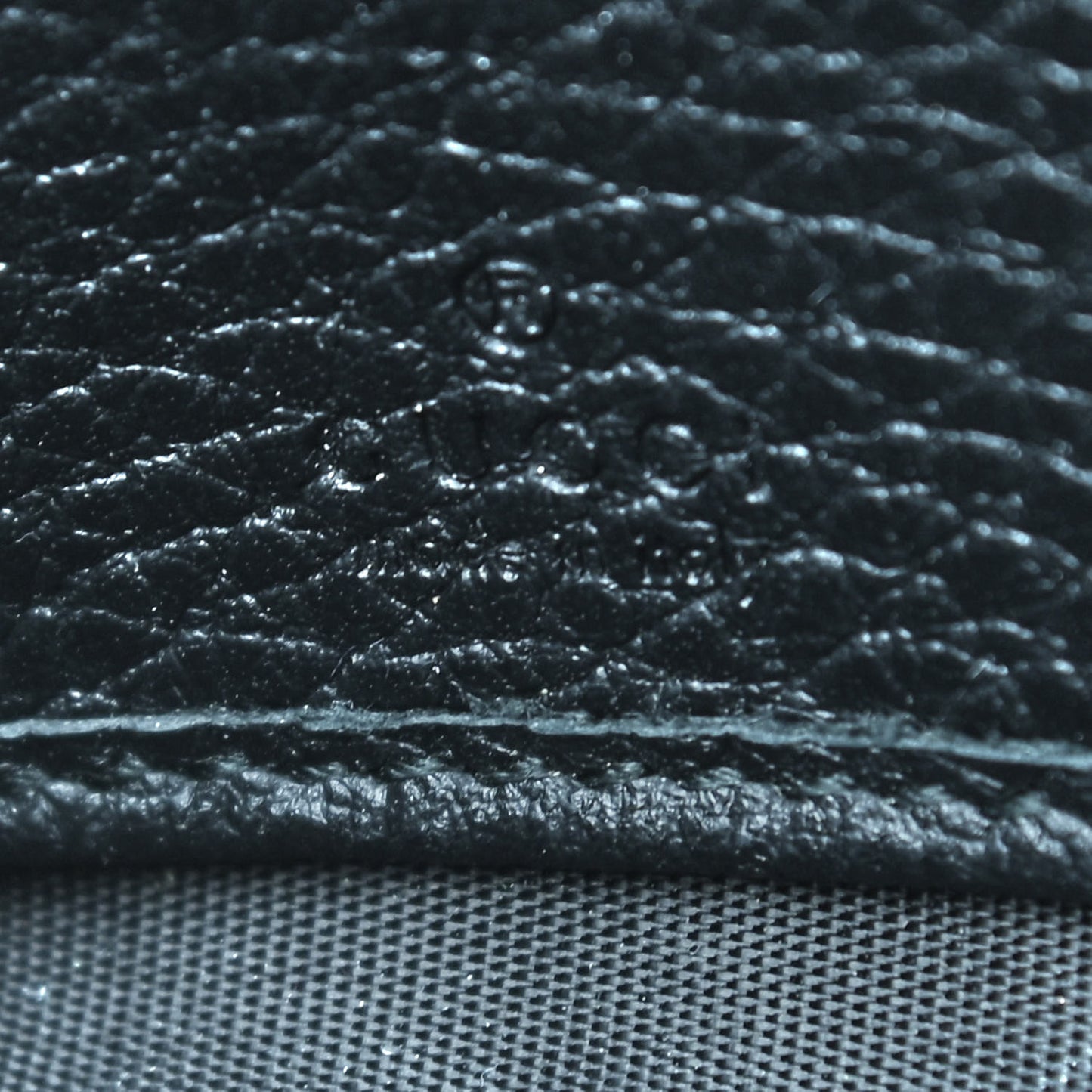 Dollar Calfskin GG Marmont Zip Around Wallet Black