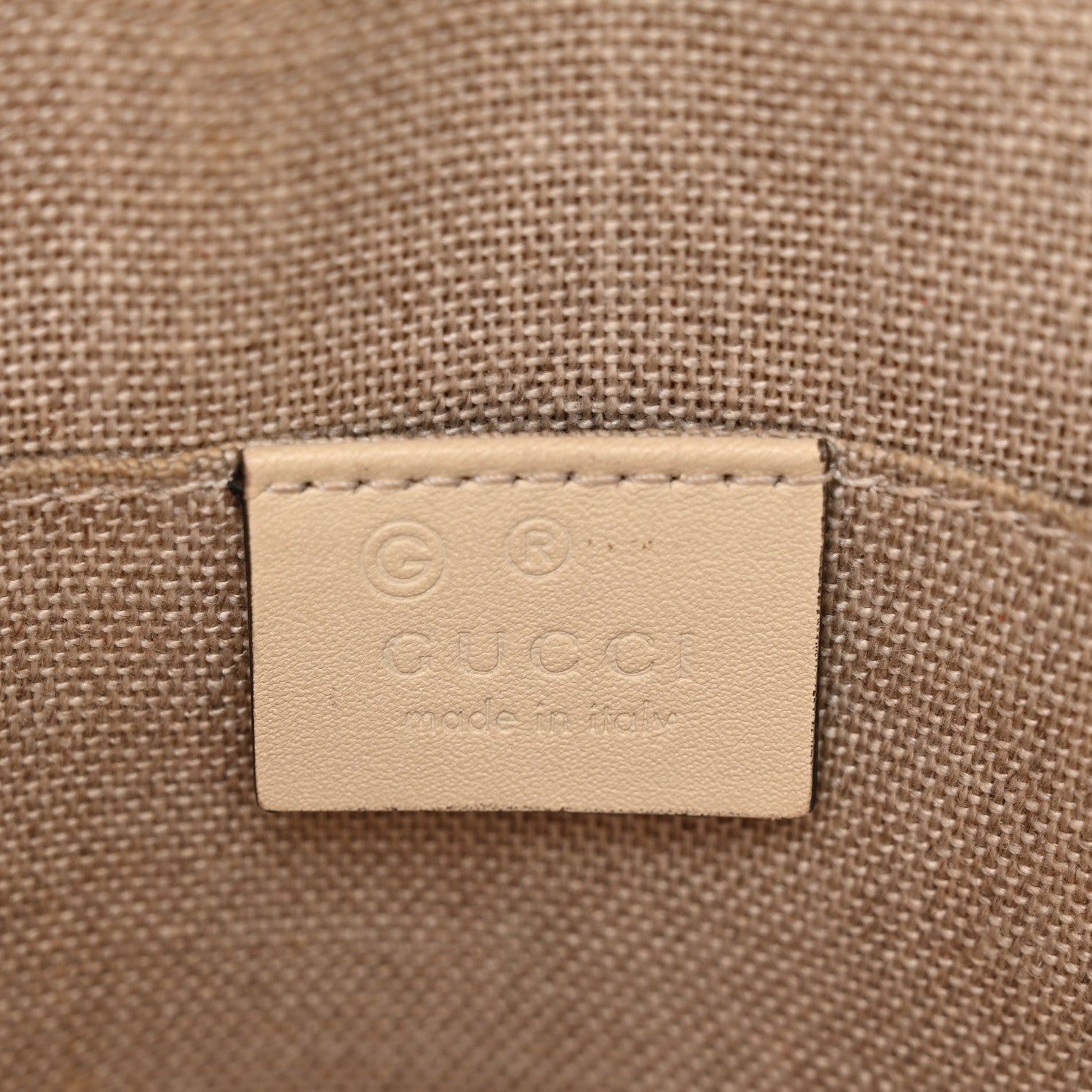 Gucci Soft Microguccissima Mini Dome Bag Ivoire 1892688 – FASHIONPHILE