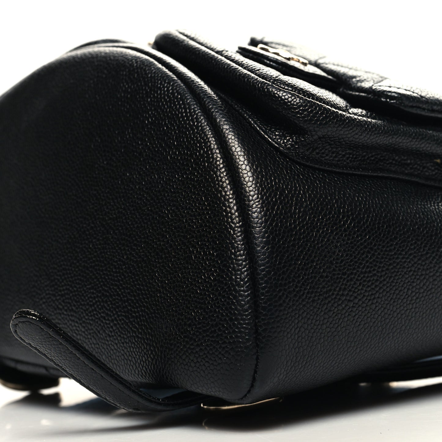 Shiny Caviar Quilted Medium Duma Pockets Drawstring Backpack Black