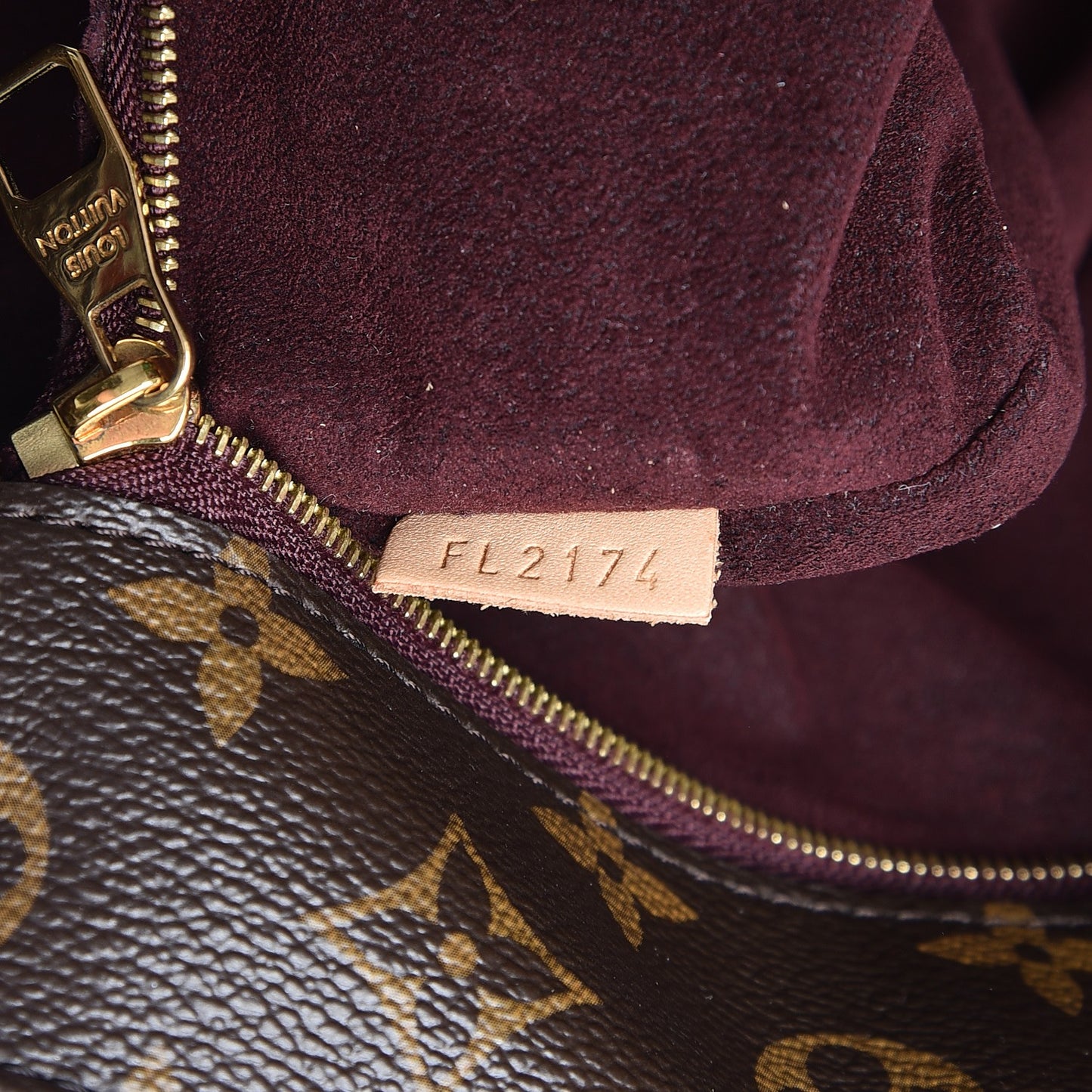 Monogram Voltaire