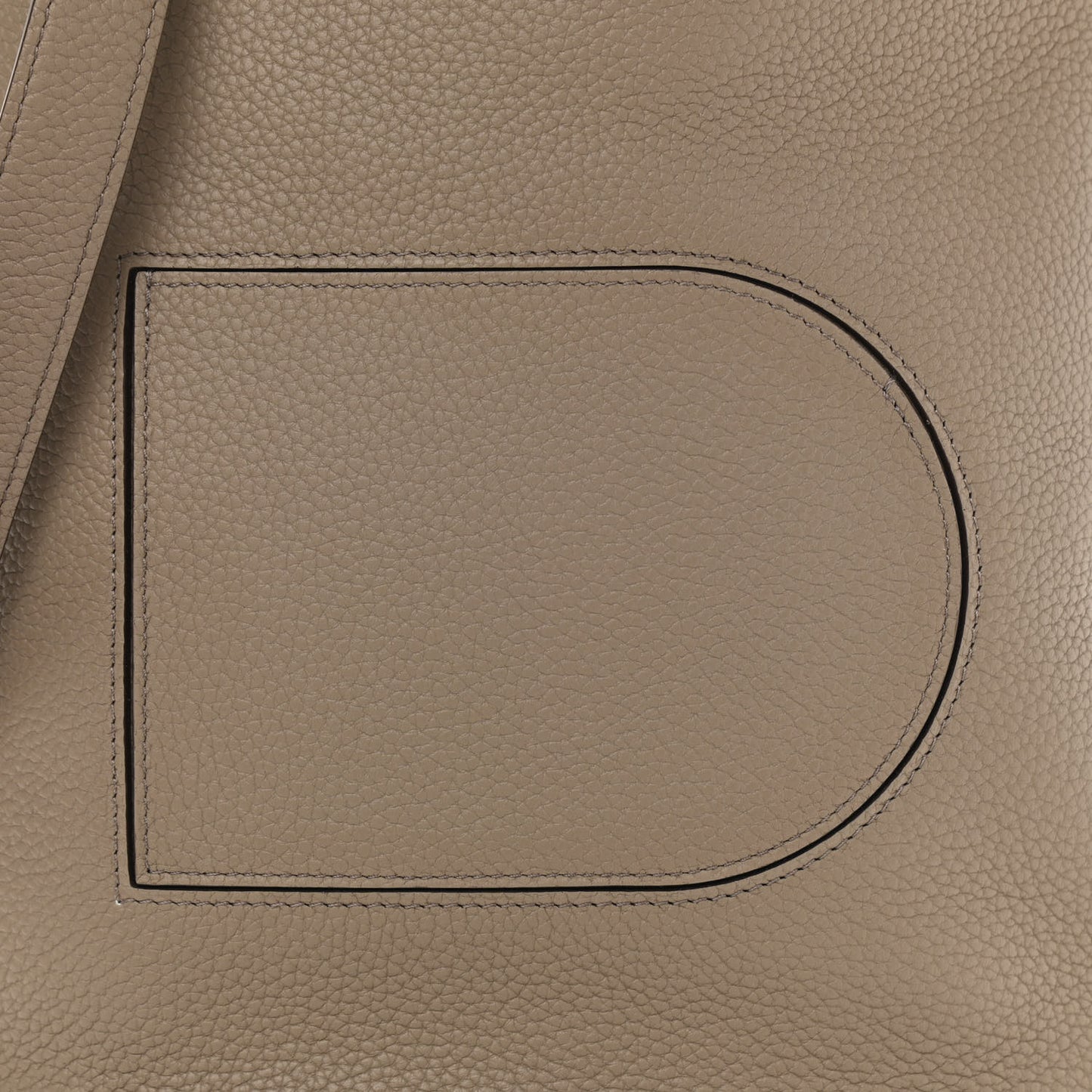 Taurillon Pin Daily Surpique Bucket Taupe