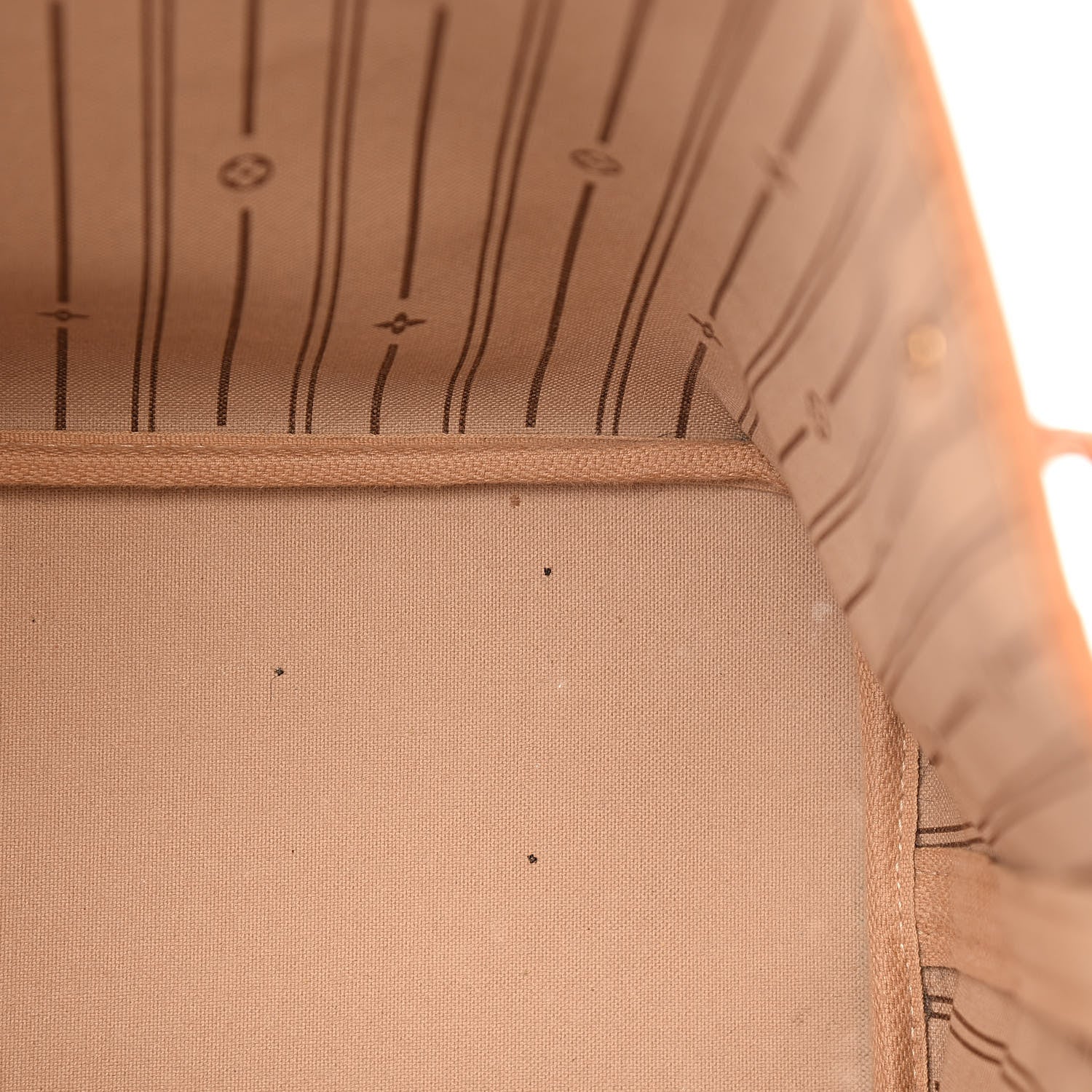 Louis Vuitton Monogram Neverfull MM 6 of 17