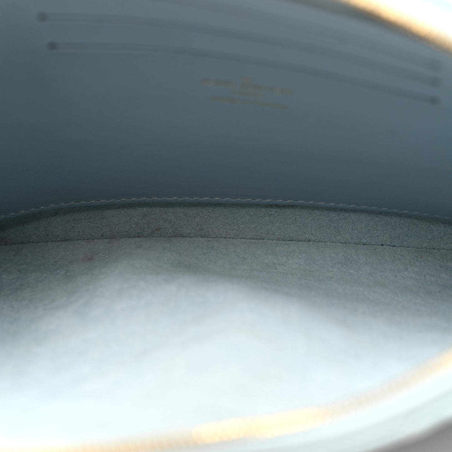 Calfskin New Wave Zipped Pochette Porcelain Blue