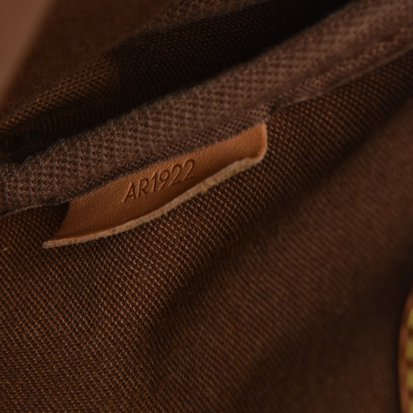 Monogram Saumur 30