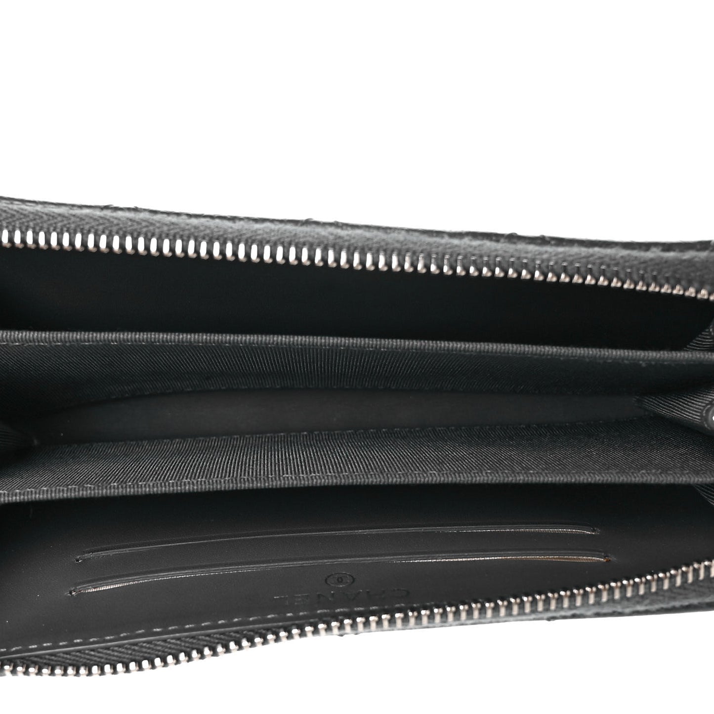 Caviar Quilted Medium Zip Around Wallet Dark Charcoal