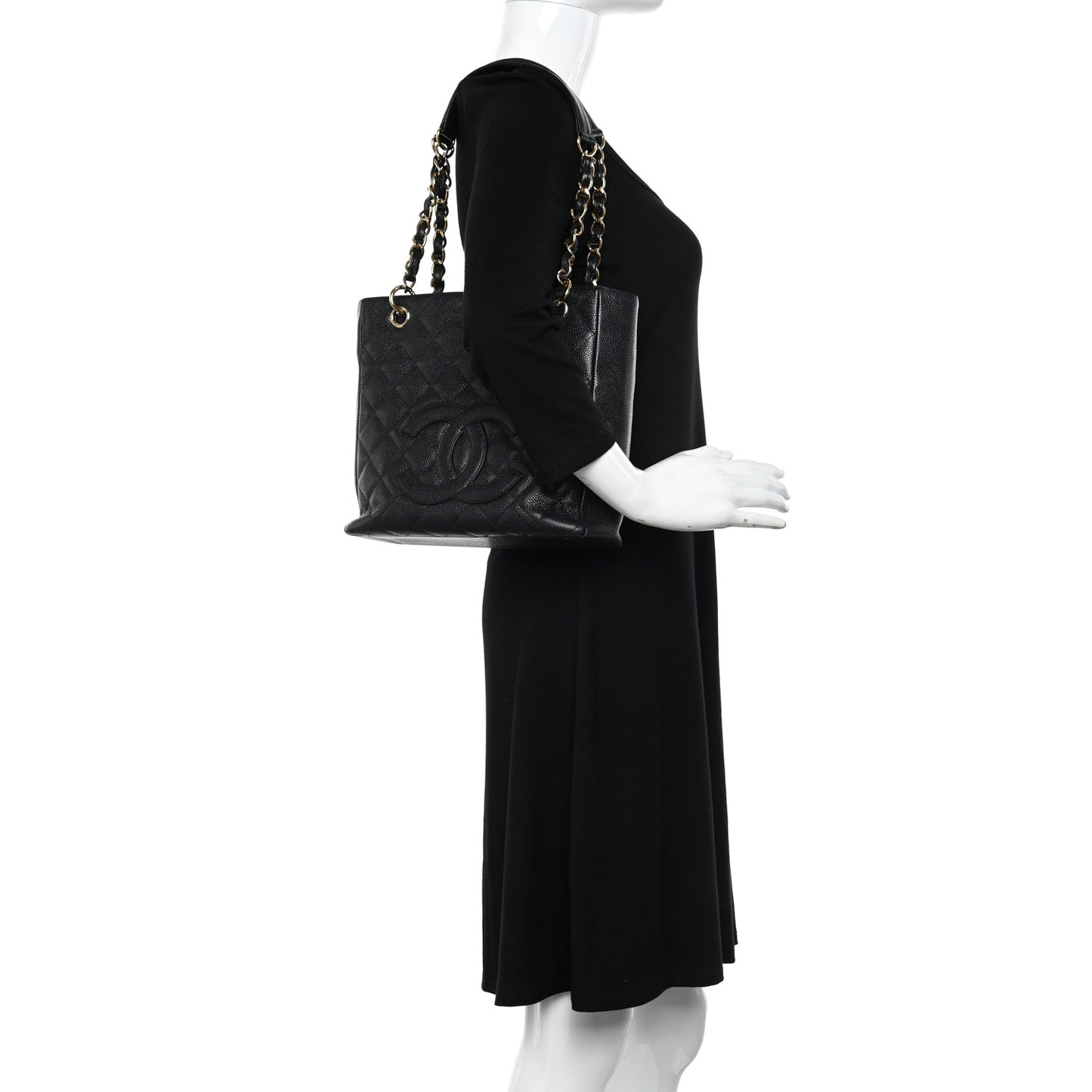 Caviar Quilted Petit Shopping Tote PST Black