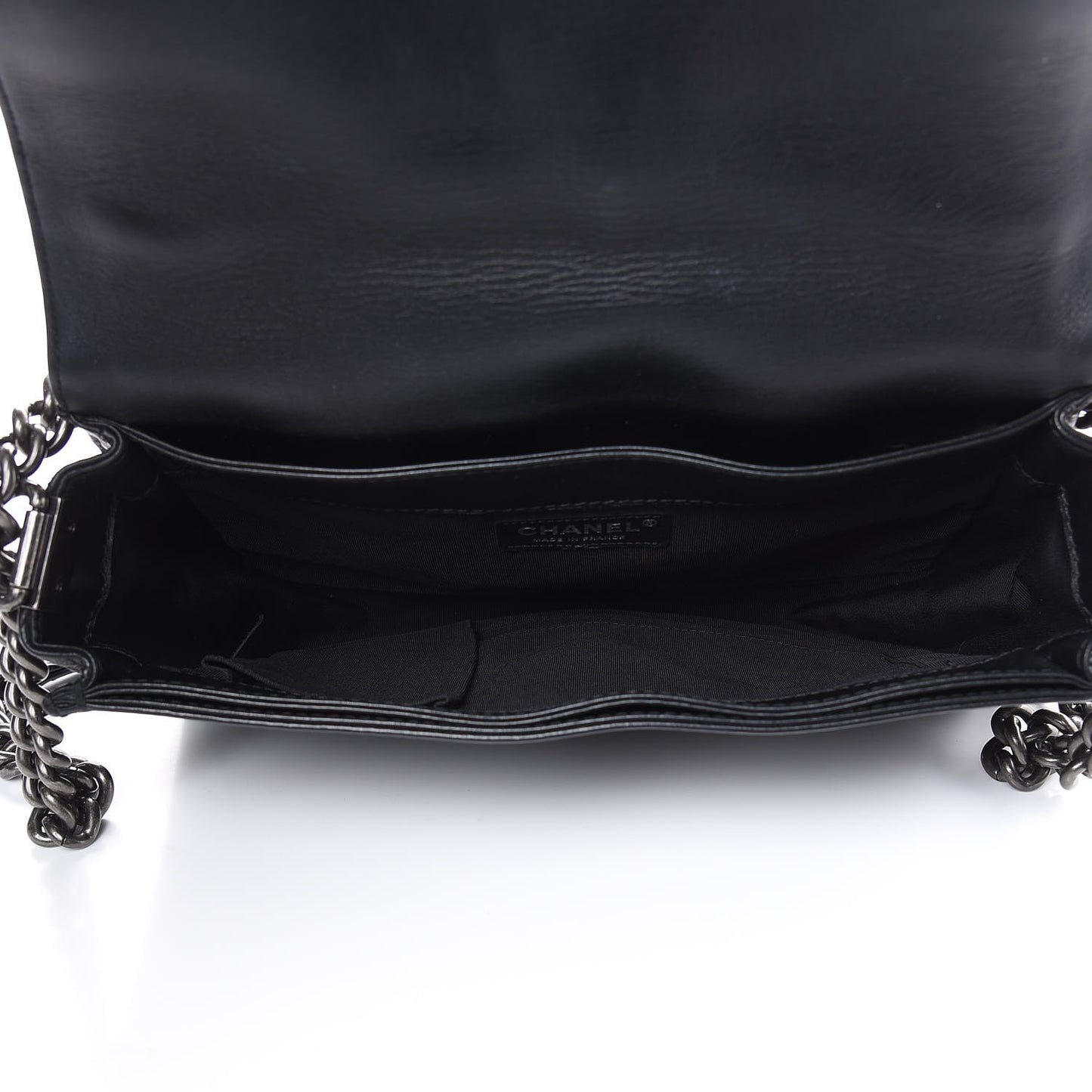Calfskin Enchained Medium Boy Flap Black