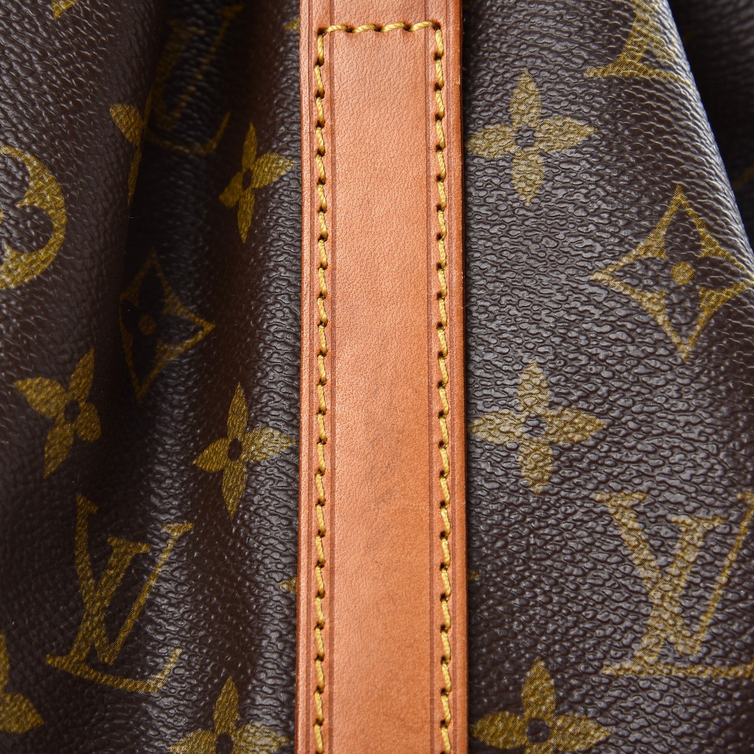 Louis Vuitton Monogram Noe 9 of 10