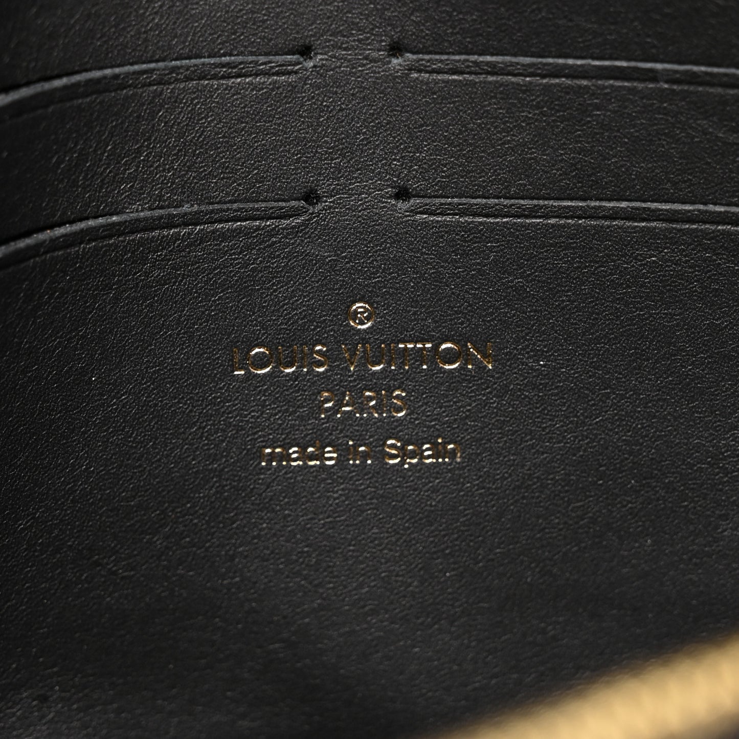Damier Ebene Vavin Chain Wallet Black