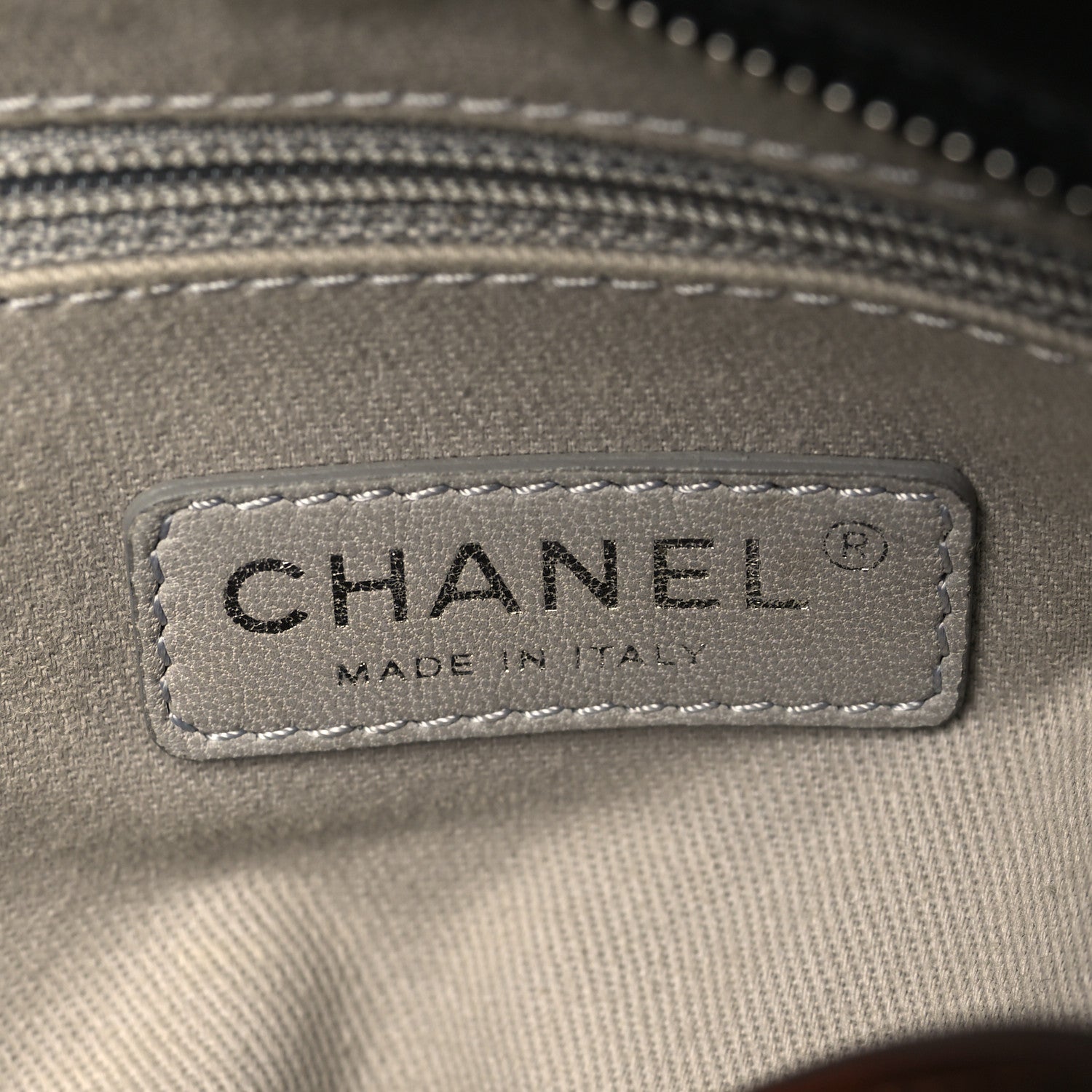Chanel Iridescent Calfskin Quilted Country Chic Hobo Black 5 of 9
