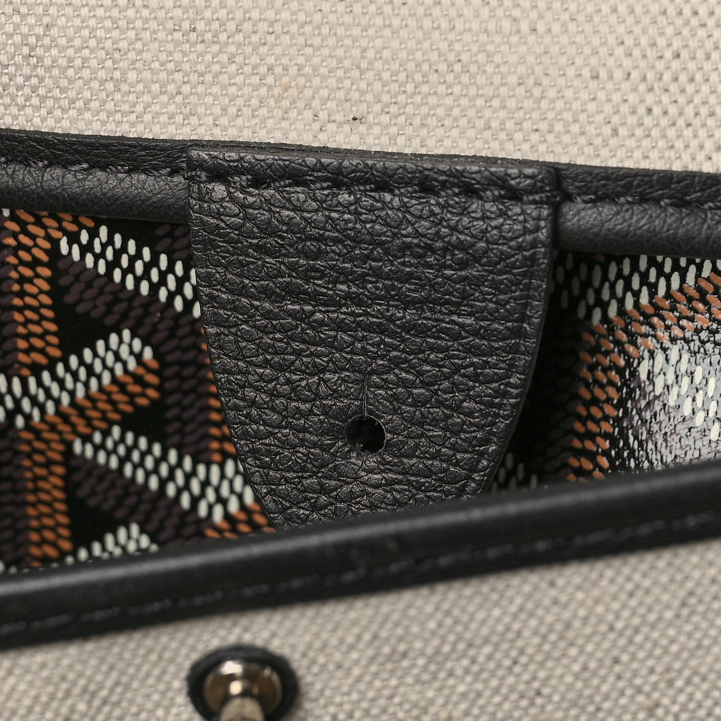 Goyardine Artois MM Black