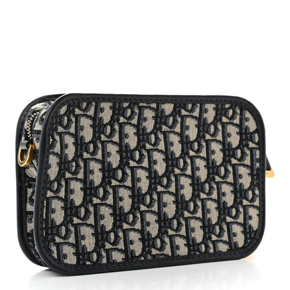 Christian Dior Oblique Diorquake Clutch Blue 3 of 7