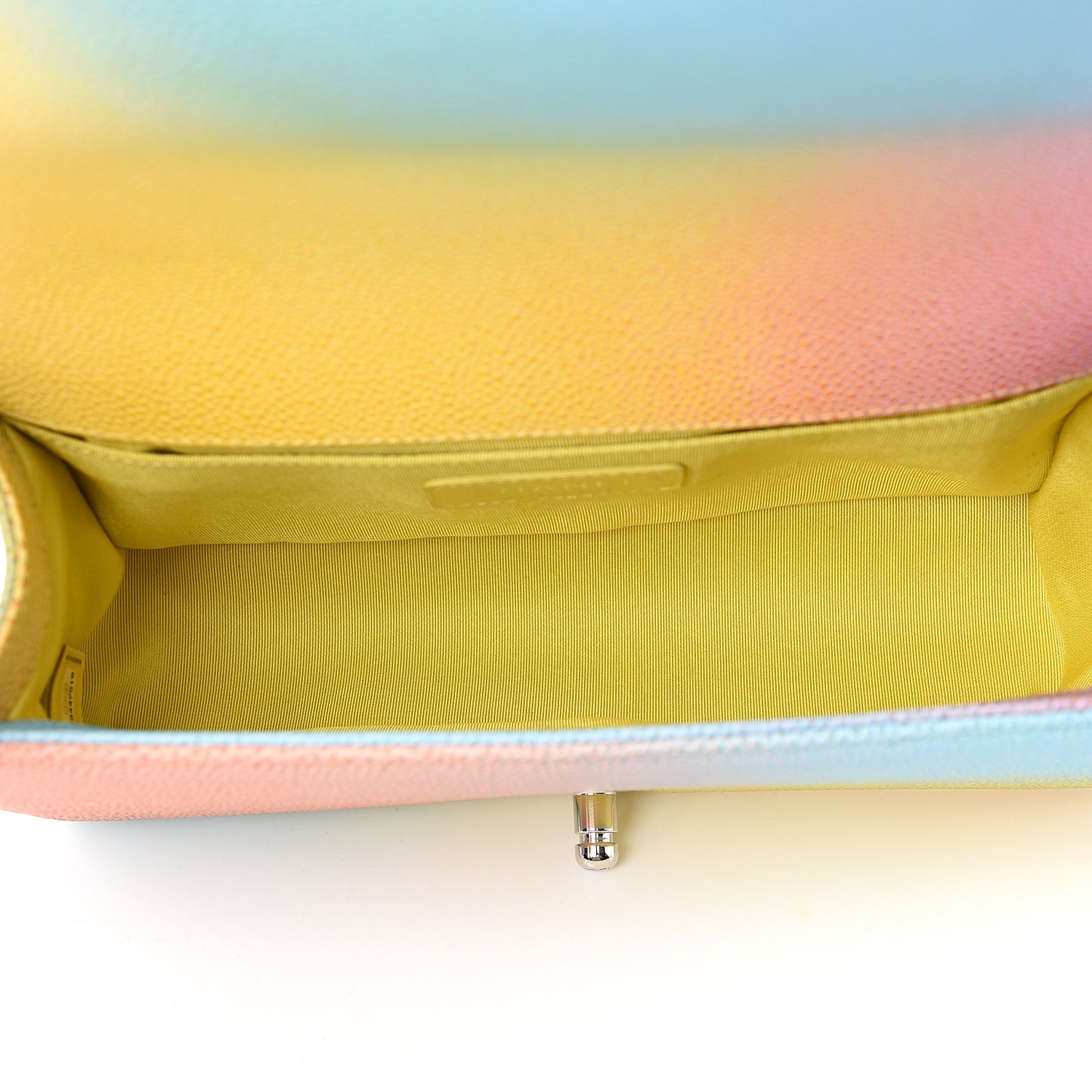 Caviar Quilted Medium Cuba Rainbow Boy Flap Multicolor