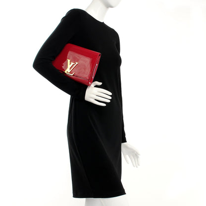 Louis Vuitton Patent Louise Clutch Rose Indien 2 of 7