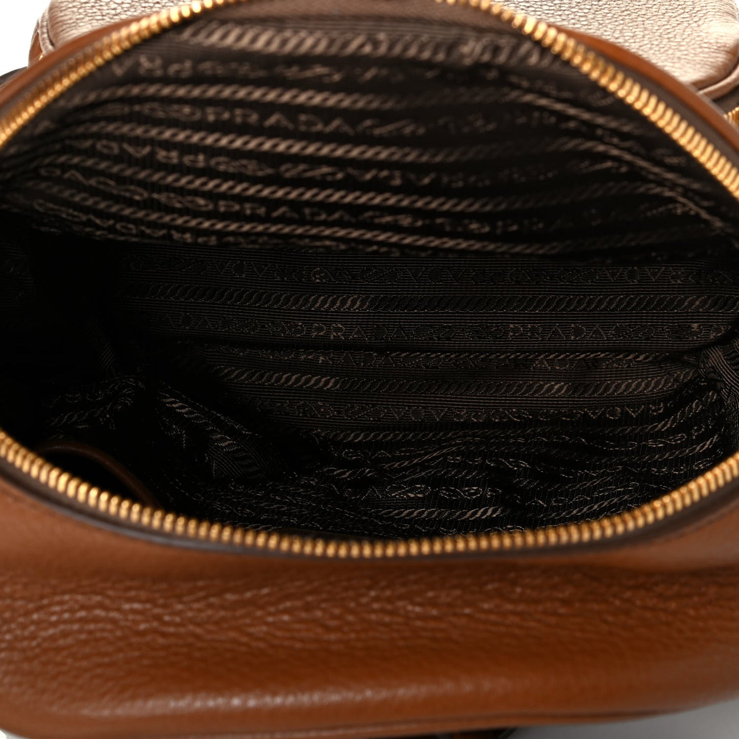 Vitello Daino Zip Backpack Cuoio