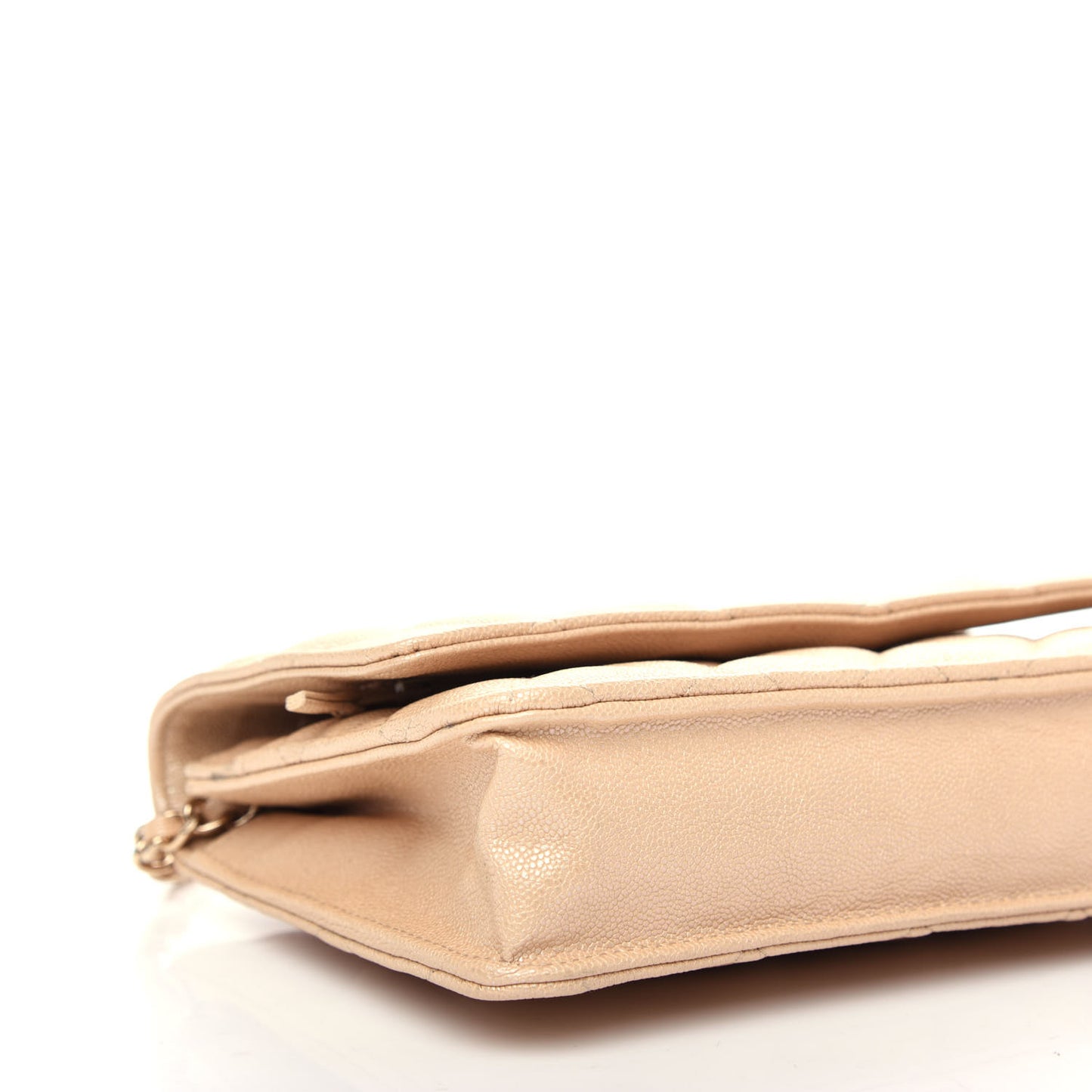 Iridescent Caviar Quilted Wallet On Chain WOC Beige