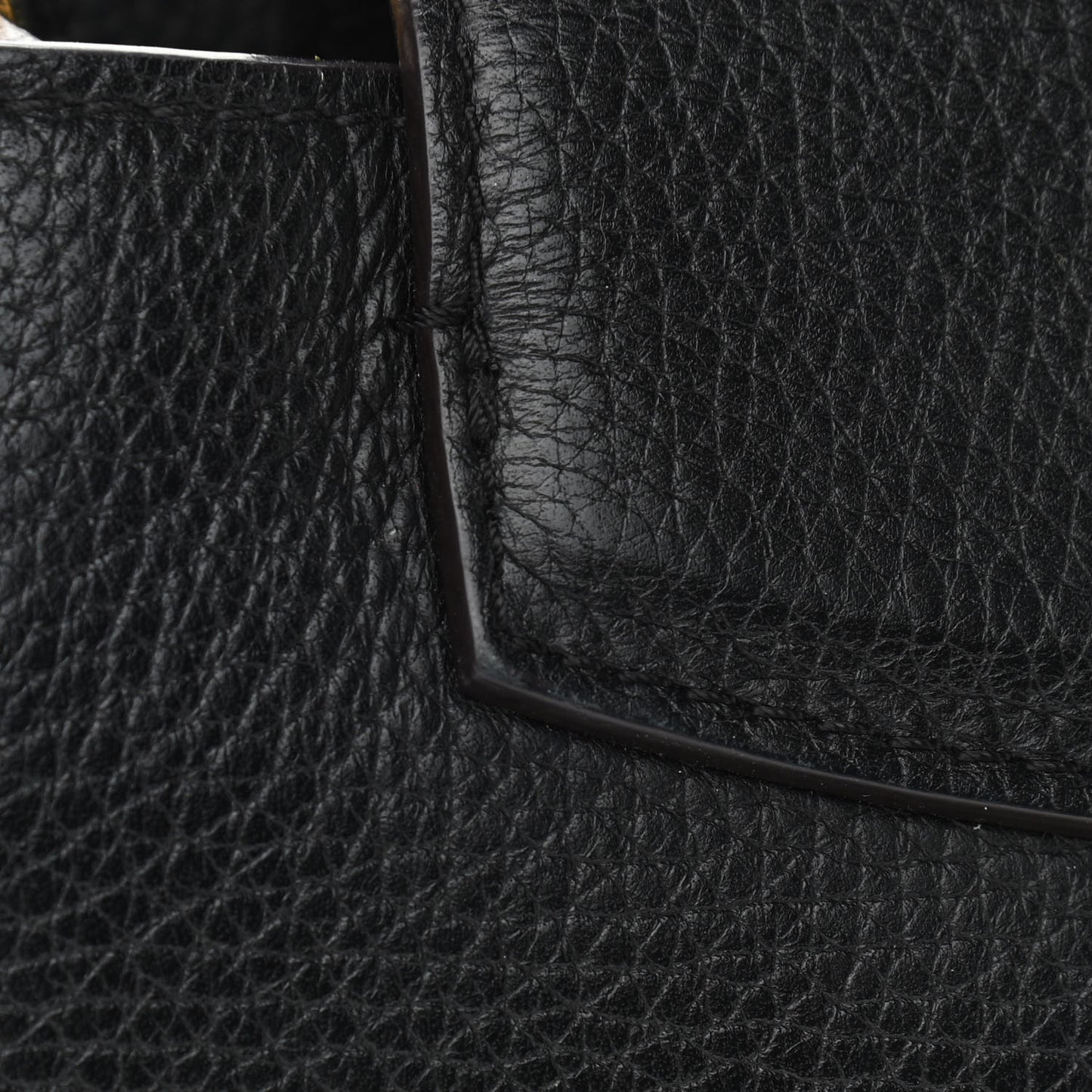 Taurillon Capucines BB Black