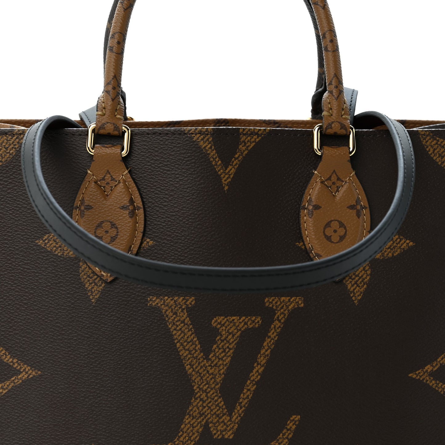 Reverse Monogram Giant Onthego MM