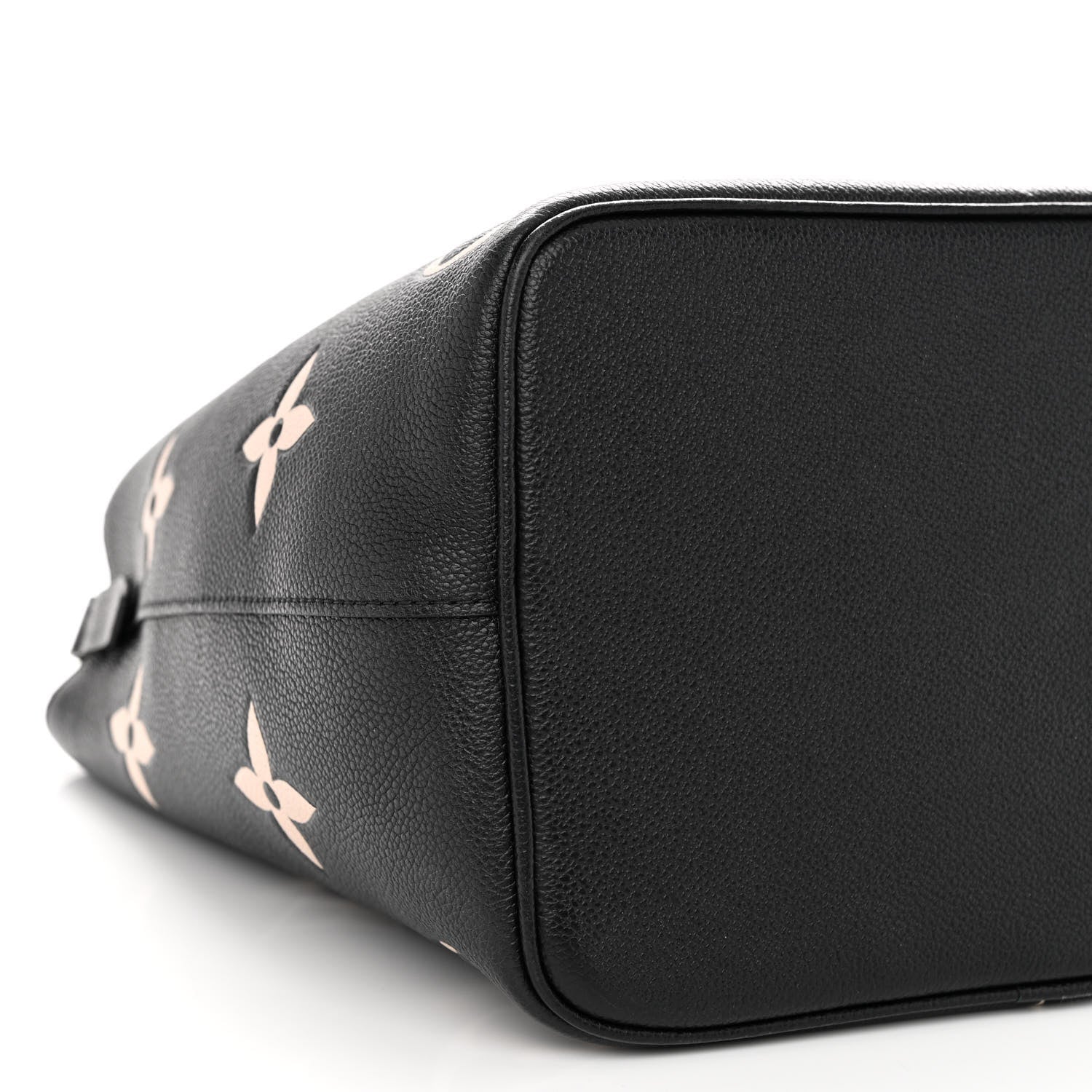 Louis Vuitton Empreinte Monogram Giant Neonoe MM Black Beige 9 of 10