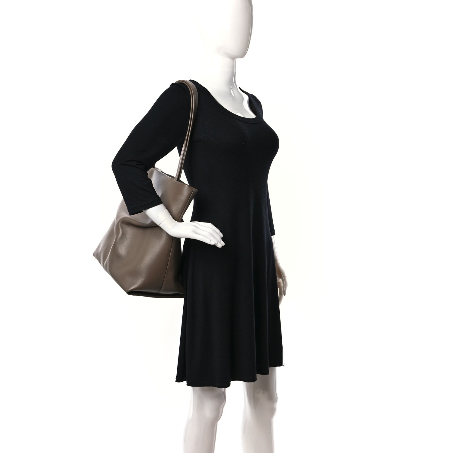 Chloe Calfskin Judy Tote Army Green 2 of 11