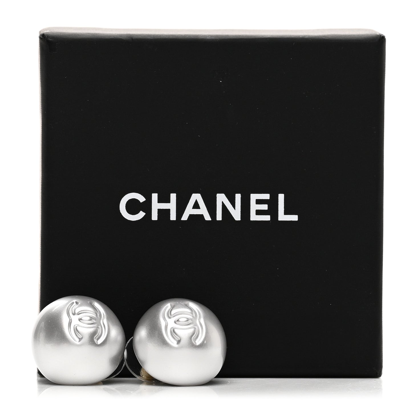 Resin Metal CC Stud Earrings Silver Pearly White