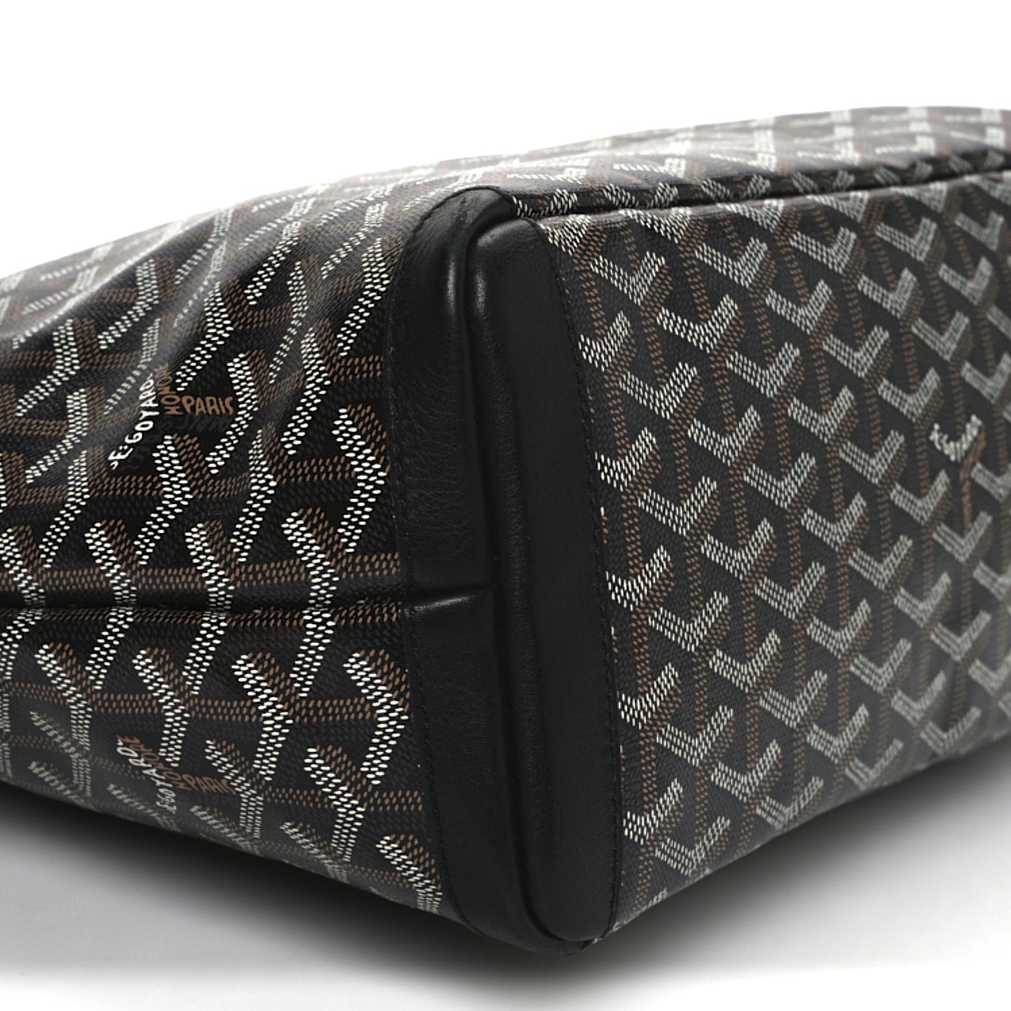 Goyardine Artois PM Black