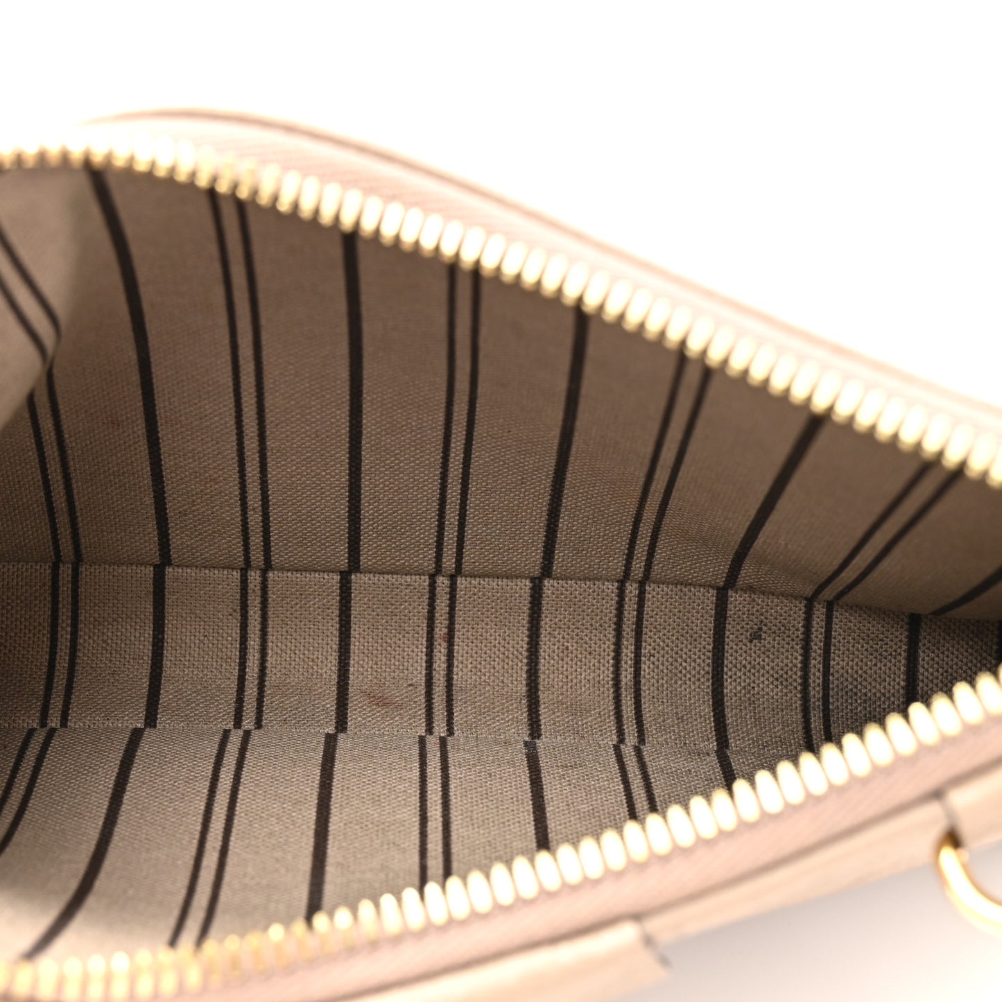 Empreinte Easy Pouch On Strap Cream