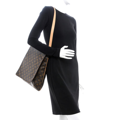 Louis Vuitton Monogram Musette GM 2 of 7