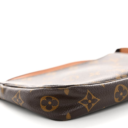 Louis Vuitton Monogram Pochette Accessories 9 of 10