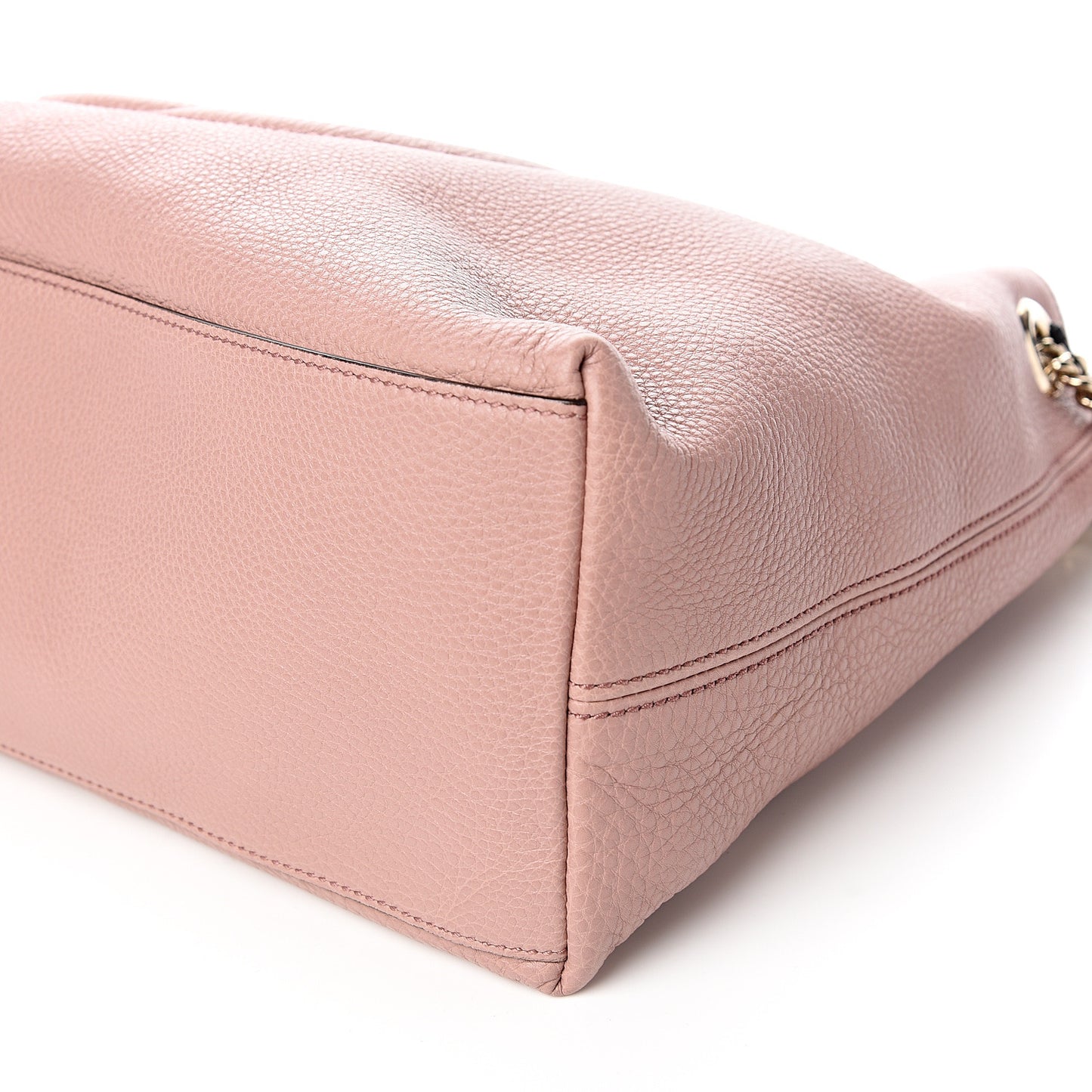 Pebbled Calfskin Medium Soho Chain Shoulder Bag Dark Cipria