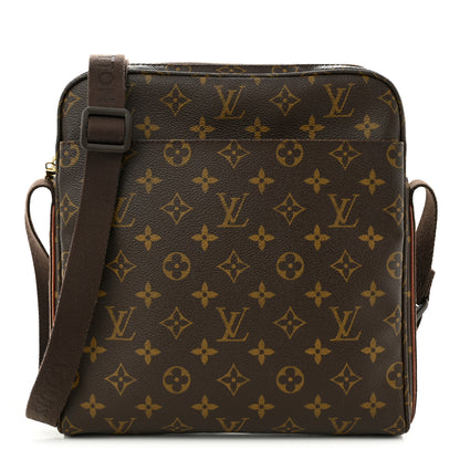 Louis Vuitton Monogram Trotteur Beaubourg 1 of 8