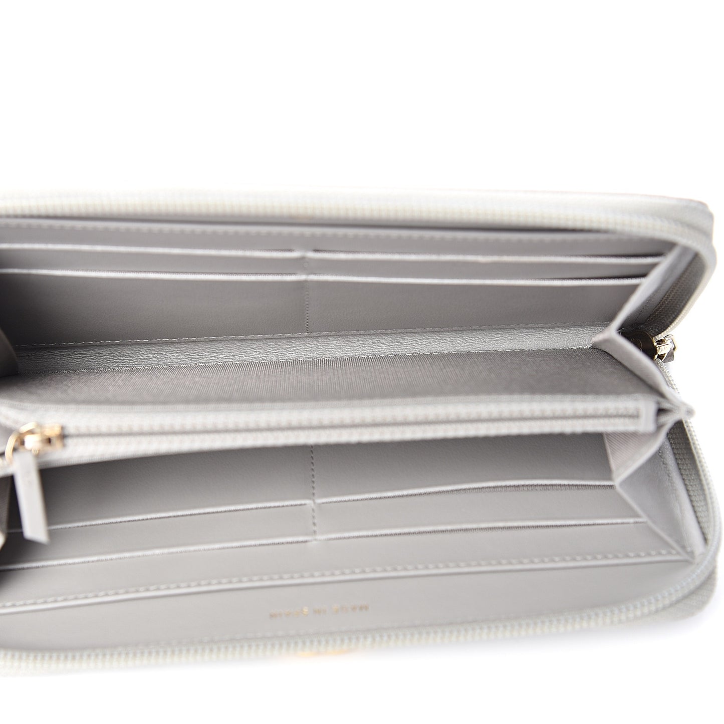 Caviar Quilted Large Boy Zip Around Wallet Grey
