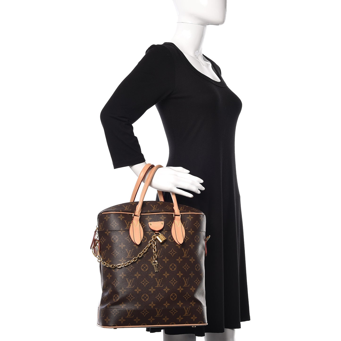 Monogram Carry All MM