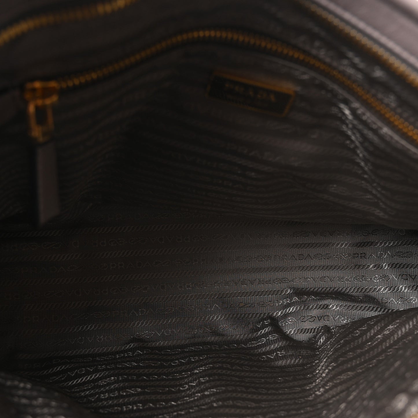 Glossy Calfskin Triangle Large Bonnie Shoulder Bag Peltro