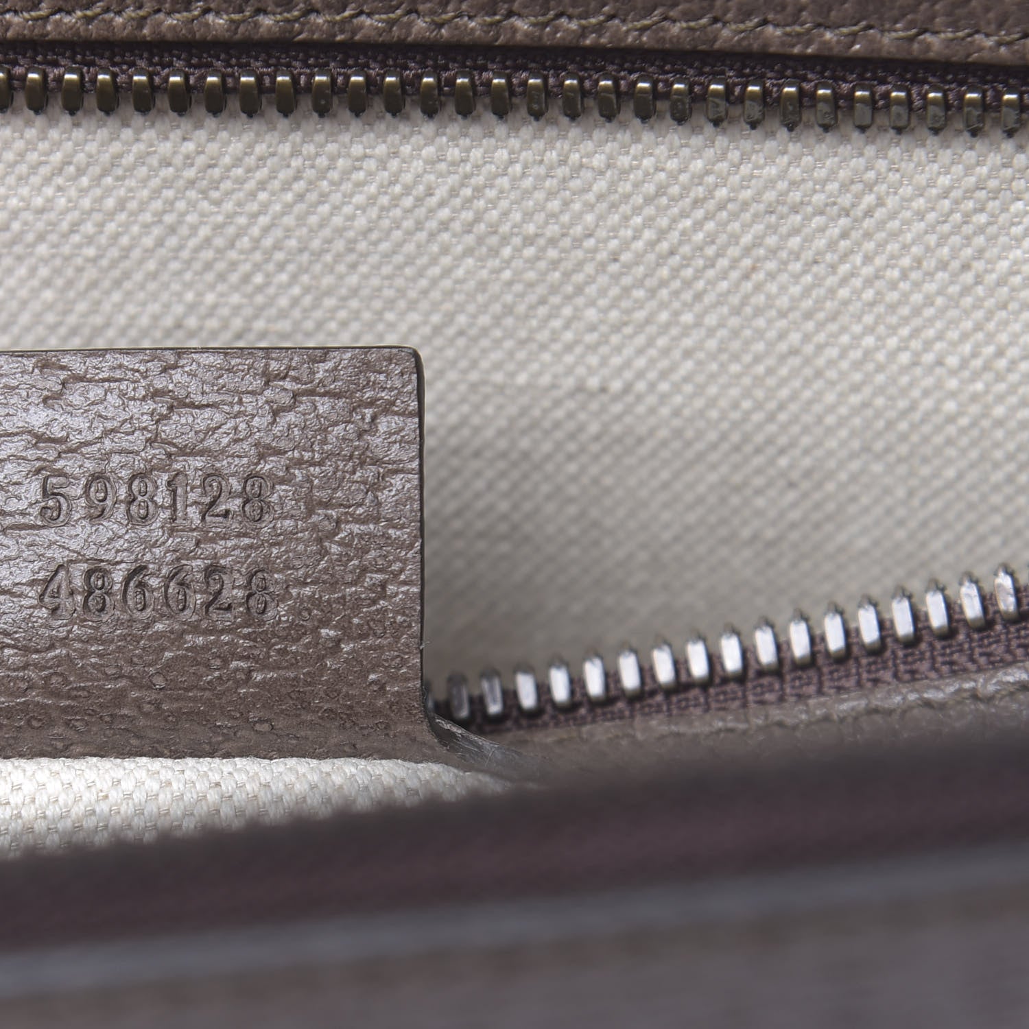 Gucci GG Supreme Monogram Textured Calfskin Web Ophidia Documents Holder Beige Ebony New Acero 7 of 10