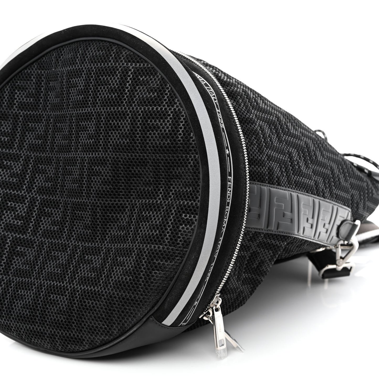 Mesh Cuoio Romano Vitello Stampa FF 1974 Embossed Logo Plate Mon Tresor Holdall Bag Black