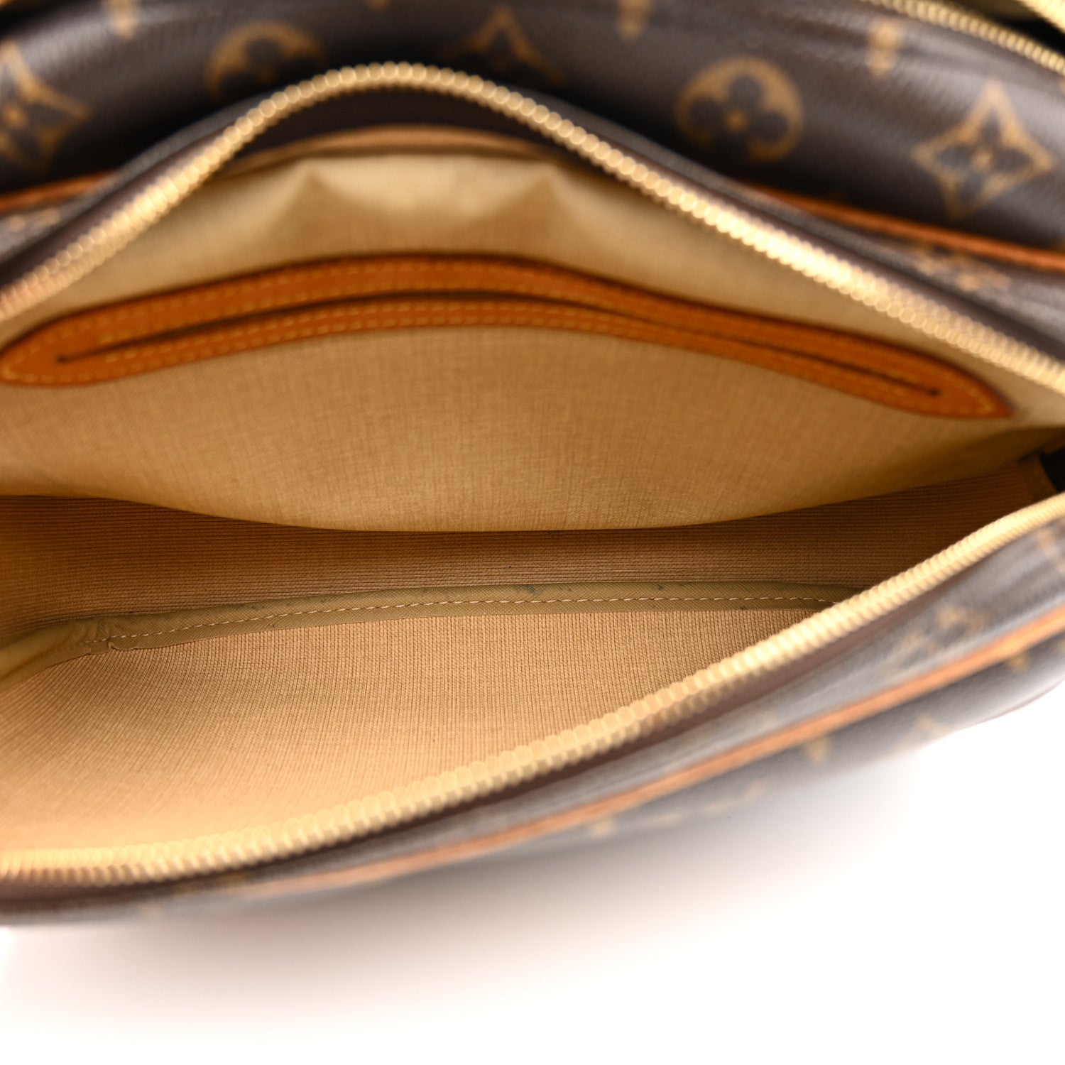 Louis Vuitton Monogram Reporter PM 5 of 14