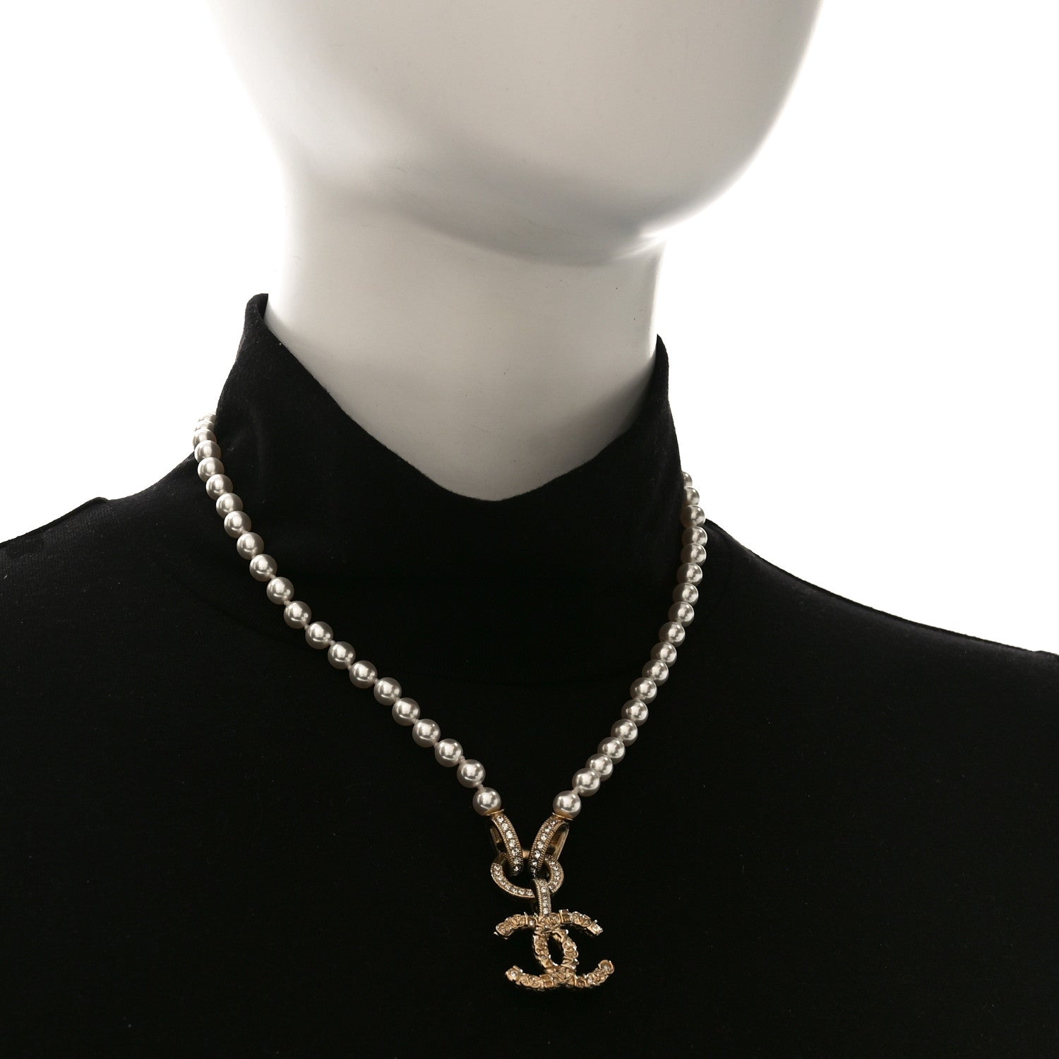 Chanel Pearl Crystal CC Short Necklace 2 of 4
