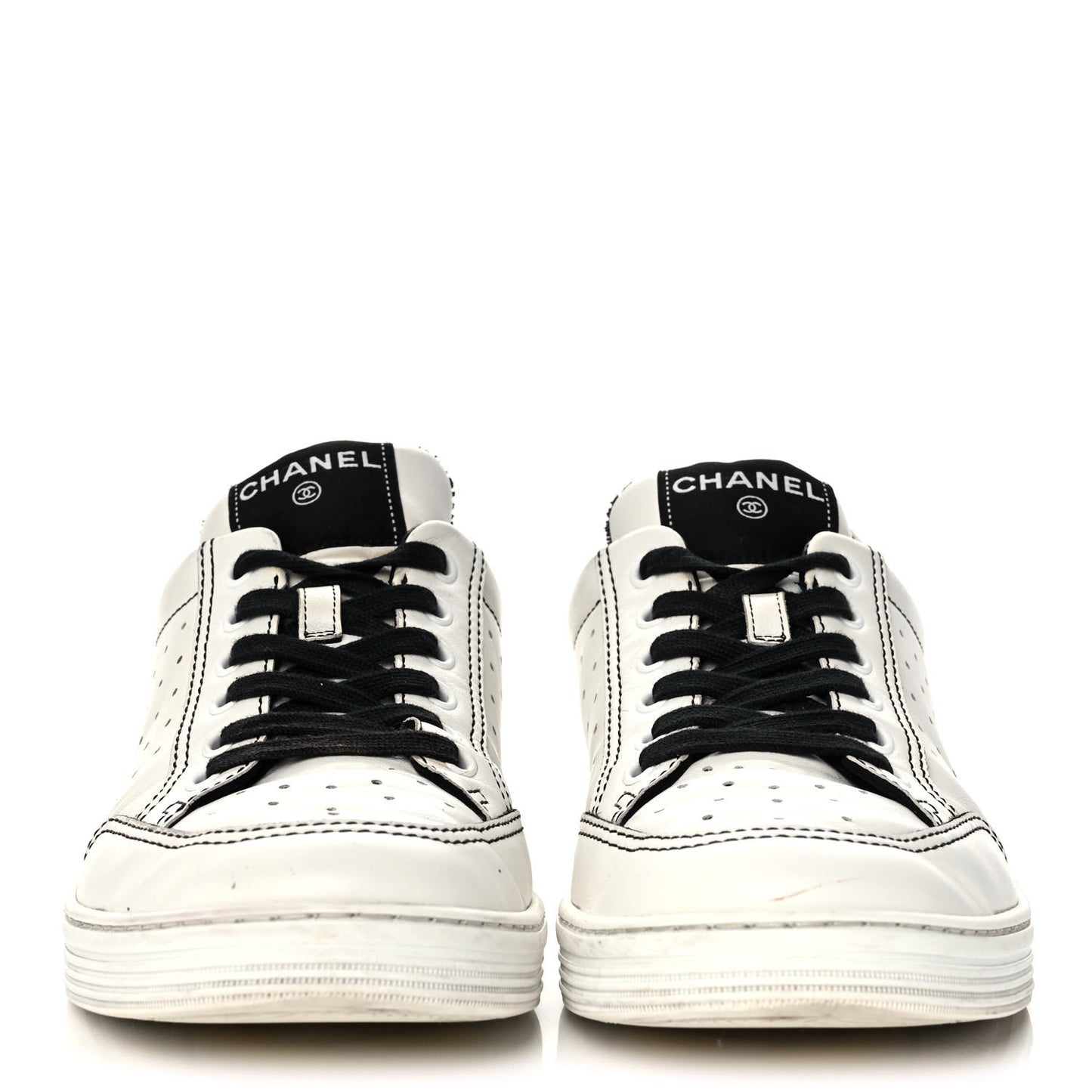 Calfskin Womens Logo Sneakers 40 Black White