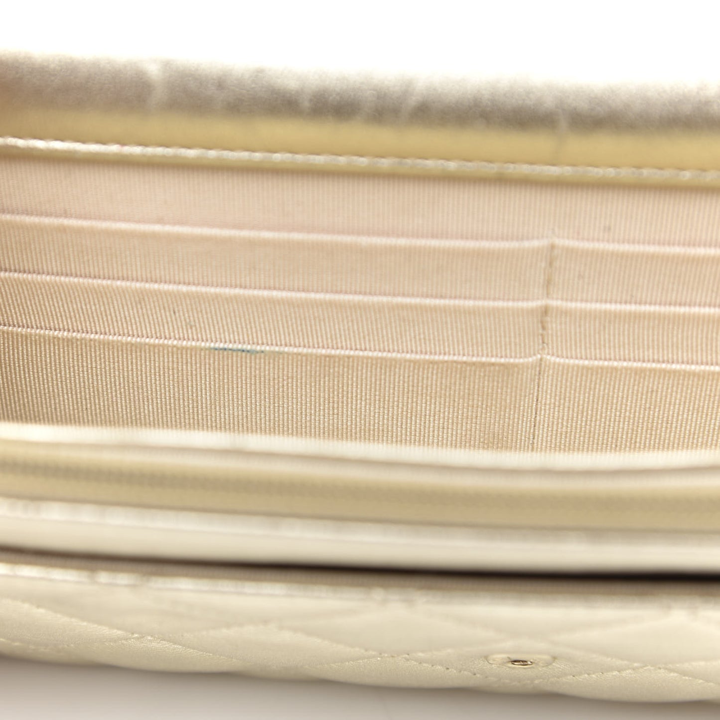 Quilted Wallet On Chain WOC Gold