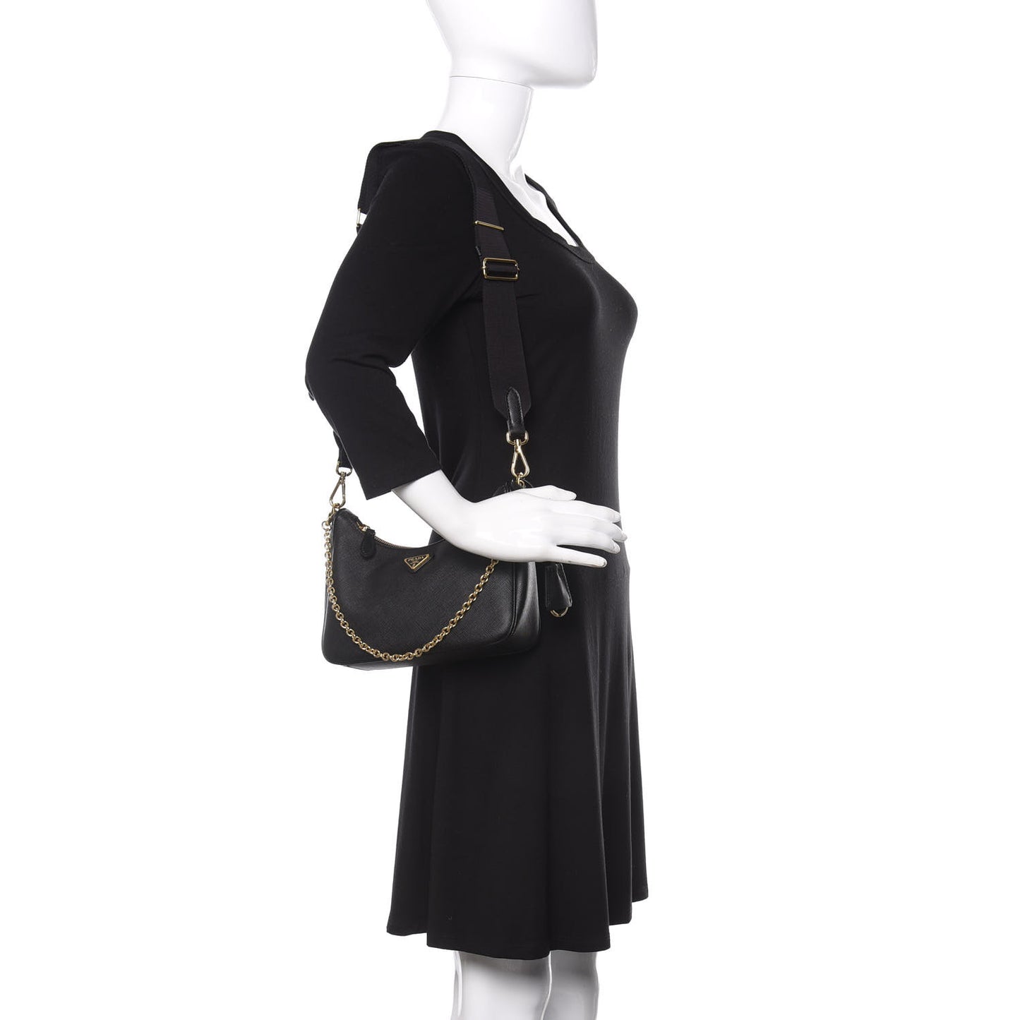 Saffiano Lux Re-Edition 2005 Shoulder Bag Black