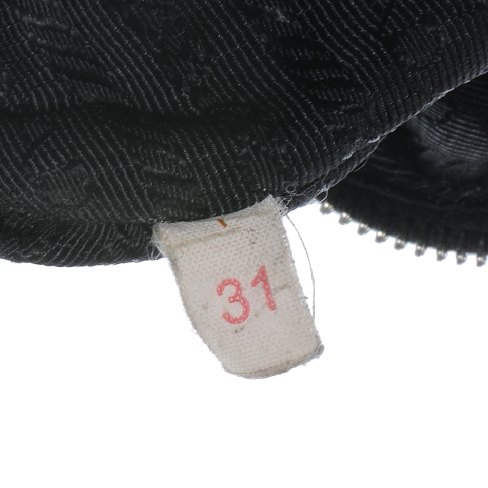 Vitello Daino Shoulder Bag Black