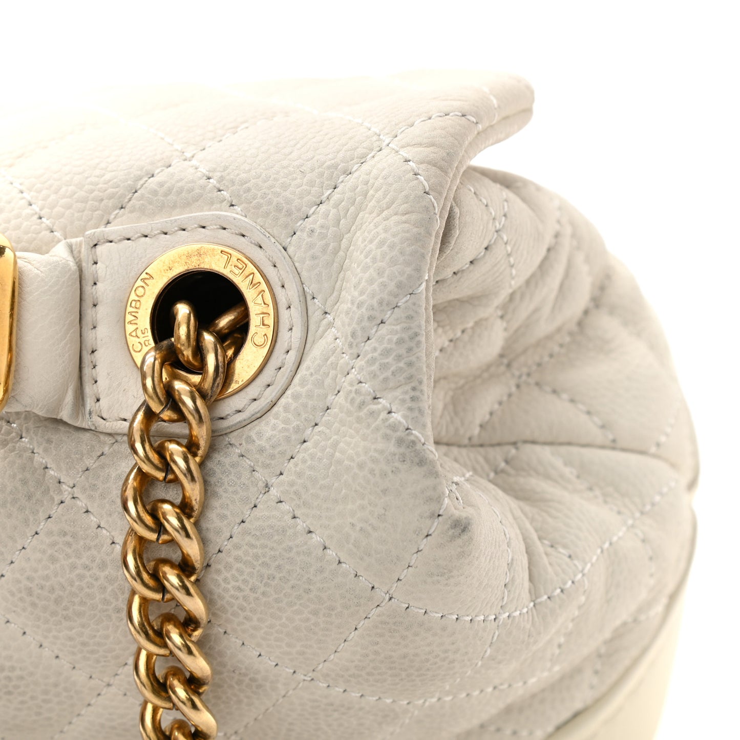 Iridescent Caviar Quilted Medium Globe Trotter Flap White